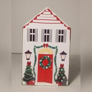 Christmas Wooden House Plaque Holiday Home Decor 6 1/2 Inches